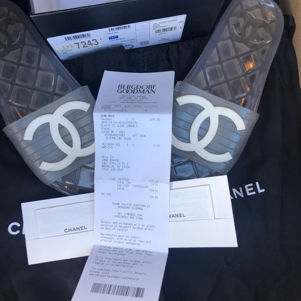 COPY - Size 39 clear Chanel pool slides - Picture 2 of 5